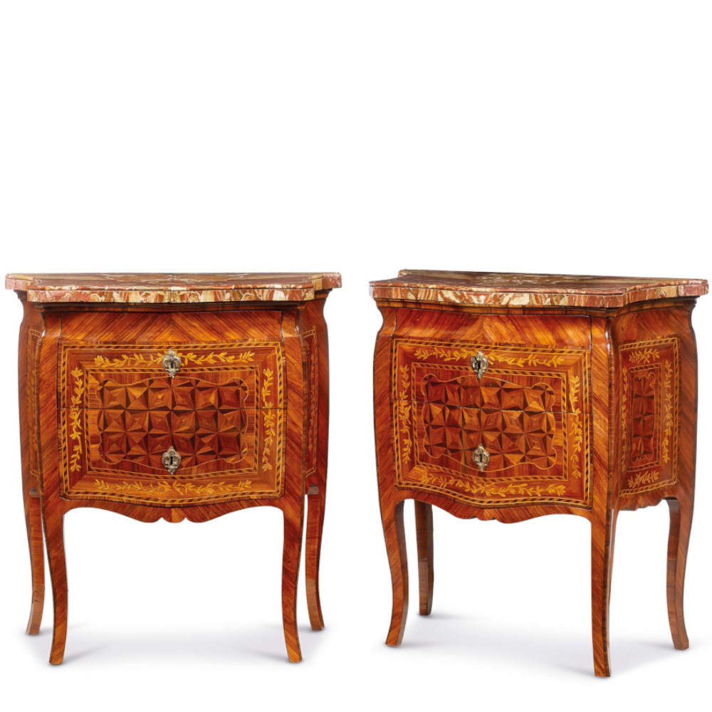 Coppia di mobiletti in legni pregiati